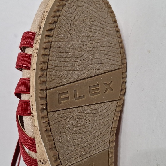 Life Stride (NEW) Red Mallory Stretch Strappy Wedge Comfort Sandals Size 9 - Picture 6 of 11